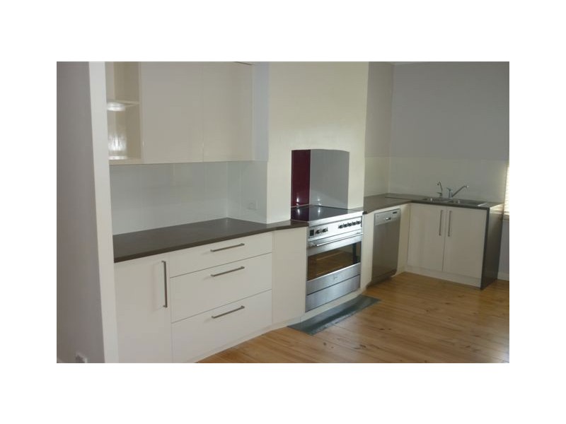 142 Avenue Road, Clarence Gardens SA 5039