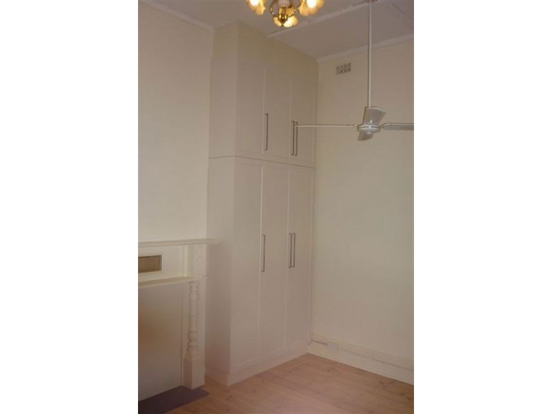 142 Avenue Road, Clarence Gardens SA 5039