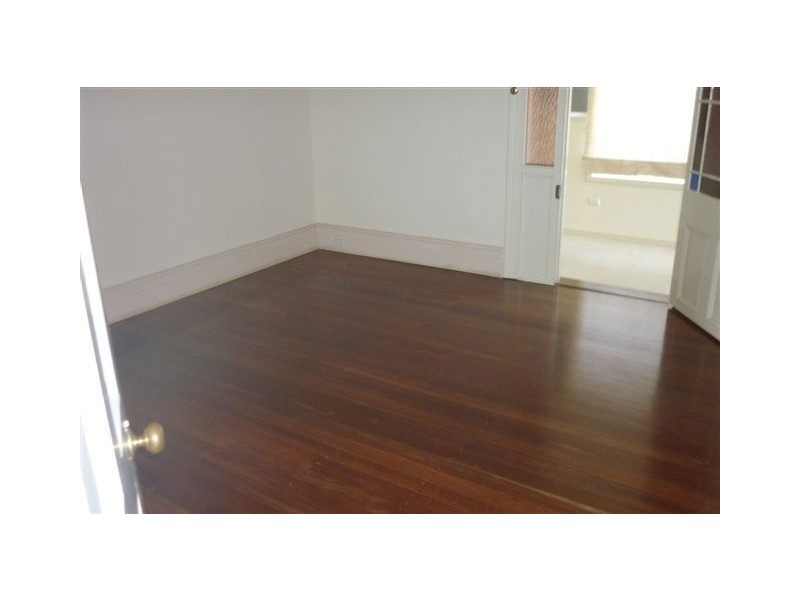 142 Avenue Road, Clarence Gardens SA 5039