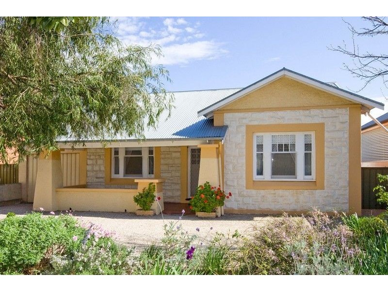 2 Avondale Street, Clarence Park SA 5034