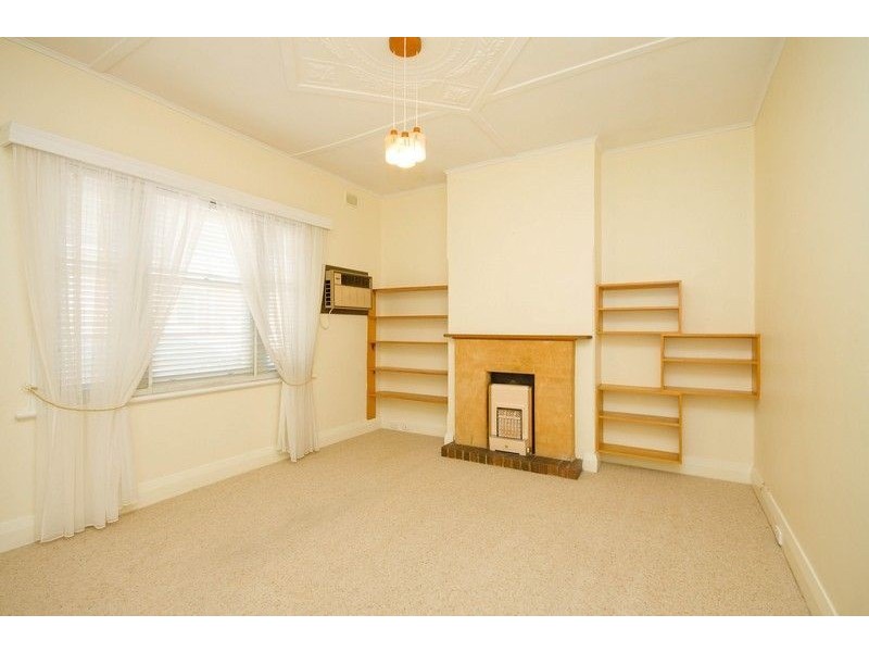 2 Avondale Street, Clarence Park SA 5034