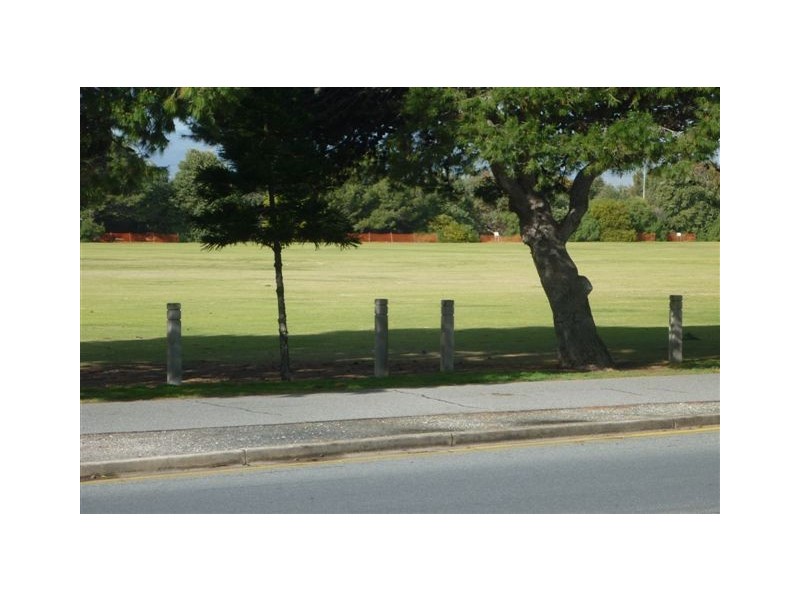 2/21 Military Road, West Beach SA 5024