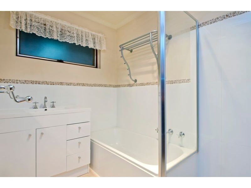 13 Topaz Drive, Flagstaff Hill SA 5159