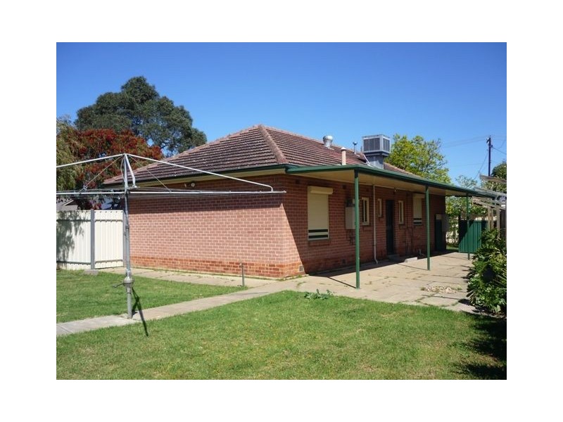 19 Bakara Street, Park Holme SA 5043