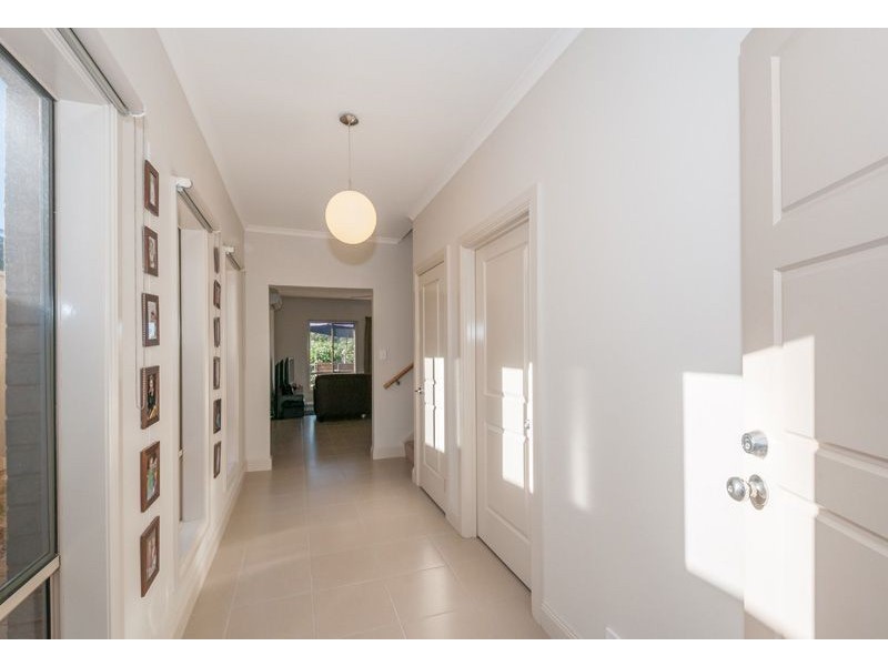 House 3/223 Black Road, Flagstaff Hill SA 5159