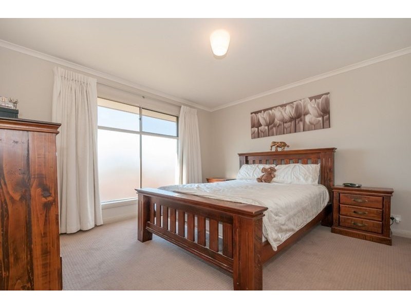 House 3/223 Black Road, Flagstaff Hill SA 5159
