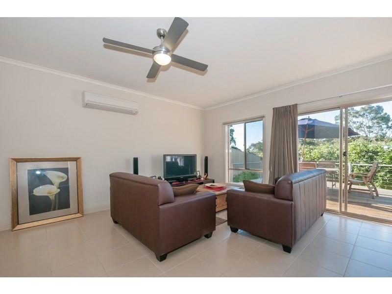 House 3/223 Black Road, Flagstaff Hill SA 5159