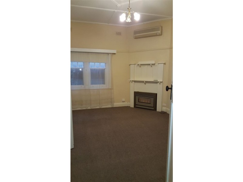 243 Cross Road, Cumberland Park SA 5041