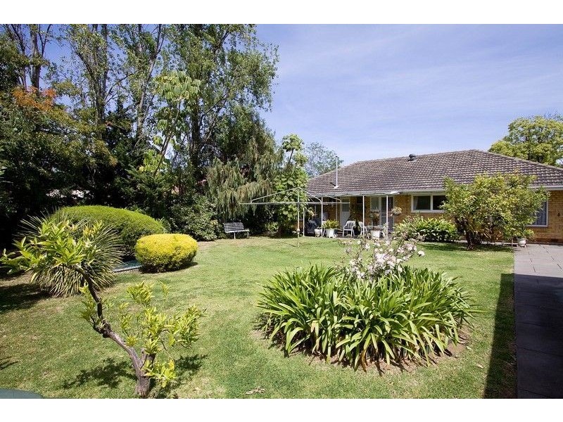 25 Lancelot Drive, Daw Park SA 5041