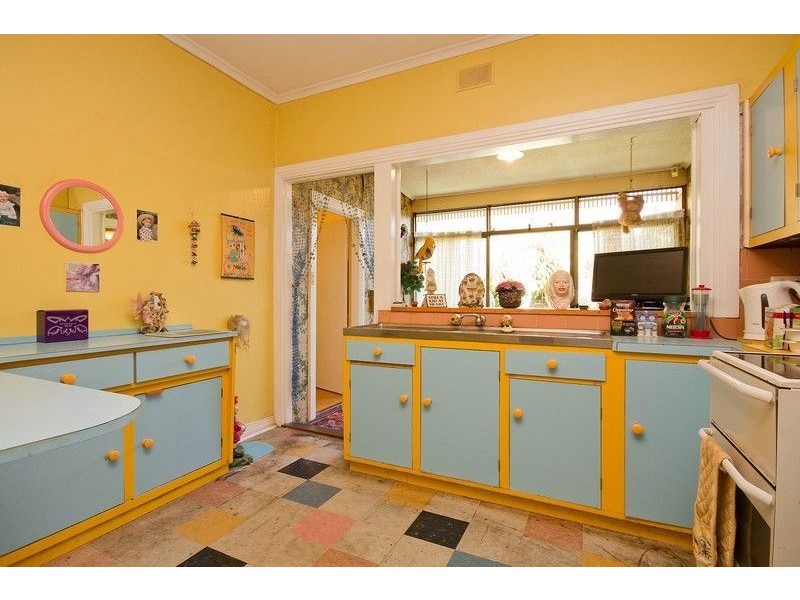 6 Ripon Road, Clarence Park SA 5034