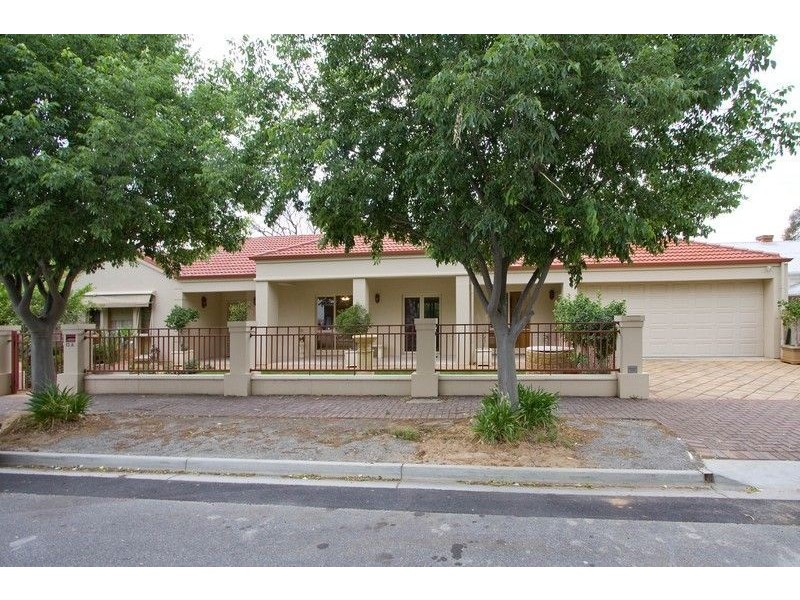 13a Tenth Avenue, St Peters SA 5069