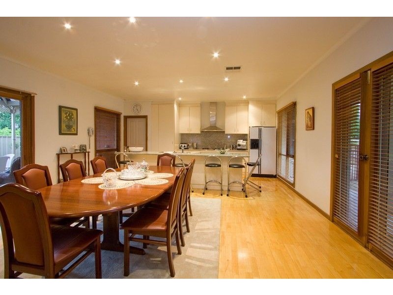 13a Tenth Avenue, St Peters SA 5069