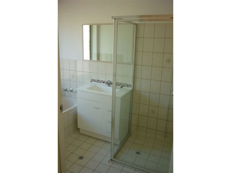 14/11 Ash Street, Aberfoyle Park SA 5159