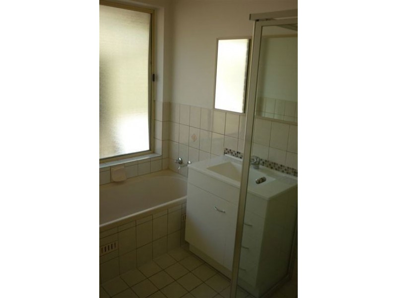 14/11 Ash Street, Aberfoyle Park SA 5159