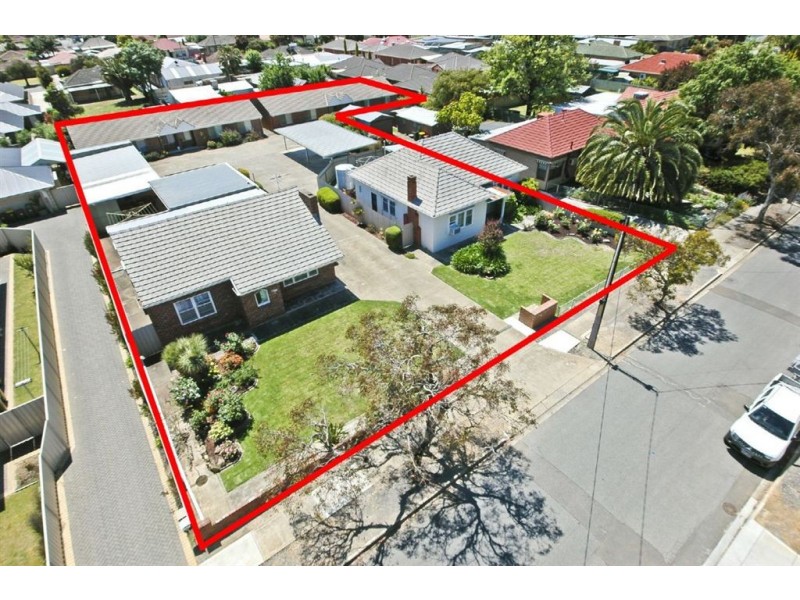 17 Seventh Avenue, Ascot Park SA 5043