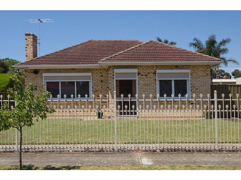 4 Ulinga Street, Glenelg North SA 5045