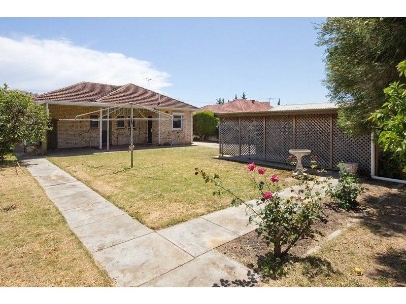 4 Ulinga Street, Glenelg North SA 5045