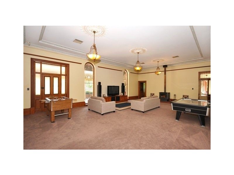 20 Cichon Rd, Bridgewater SA 5155