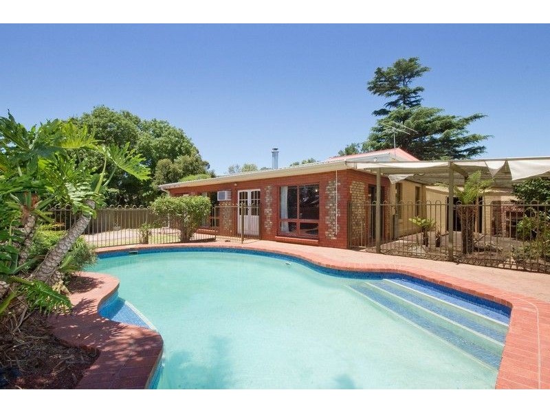 122 Edward Street, Clarence Gardens SA 5039