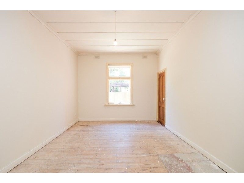 122 Edward Street, Clarence Gardens SA 5039