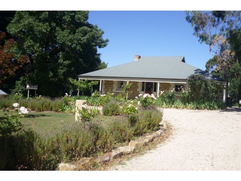 619 Longwood Rd, Bradbury SA 5153