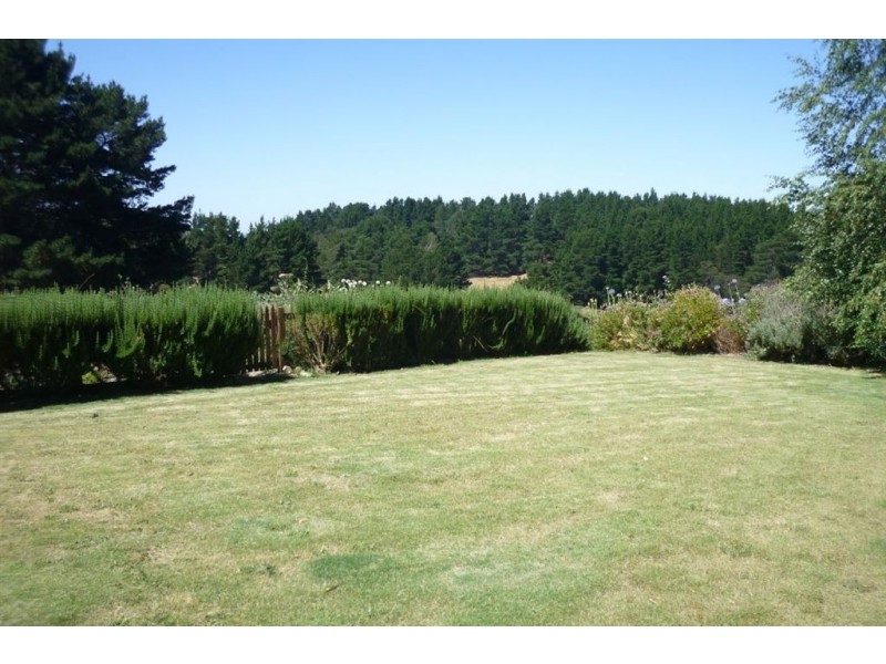 619 Longwood Rd, Bradbury SA 5153