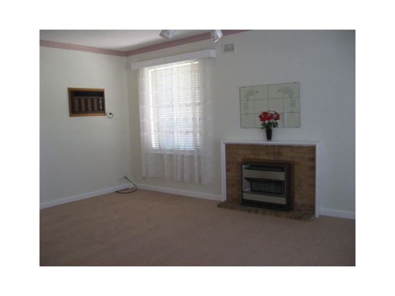 4 Rheims Street, Broadview SA 5083