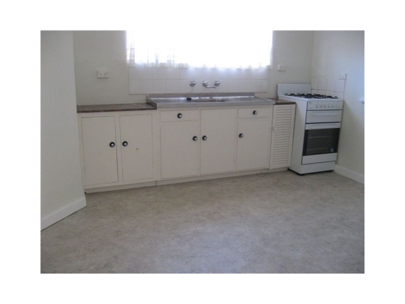 4 Rheims Street, Broadview SA 5083