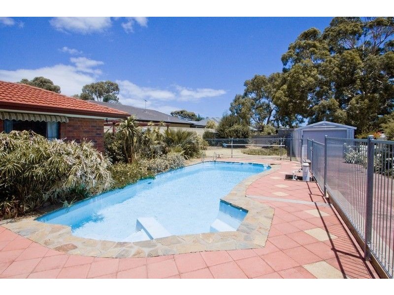 16 Branksome Terrace, Dover Gardens SA 5048