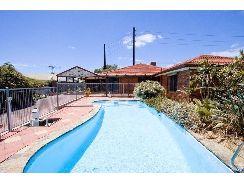 16 Branksome Terrace, Dover Gardens SA 5048