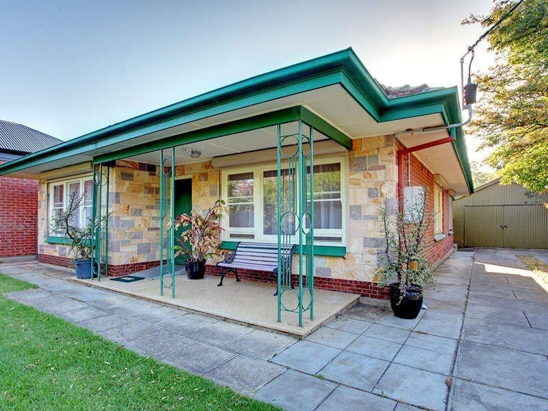 13 Verco Avenue, Lower Mitcham SA 5062