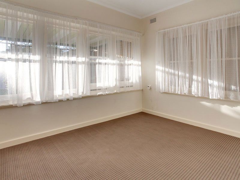 13 Verco Avenue, Lower Mitcham SA 5062