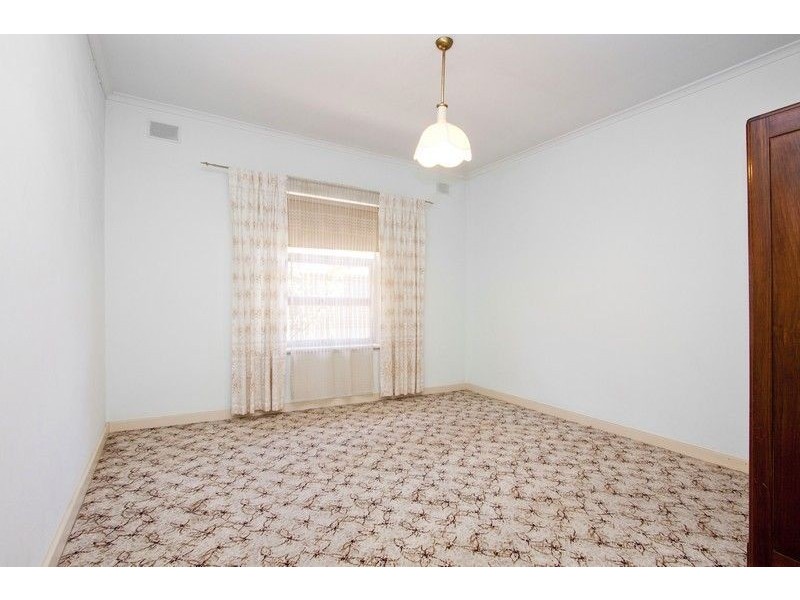 6 Chasewater Street, Lower Mitcham SA 5062