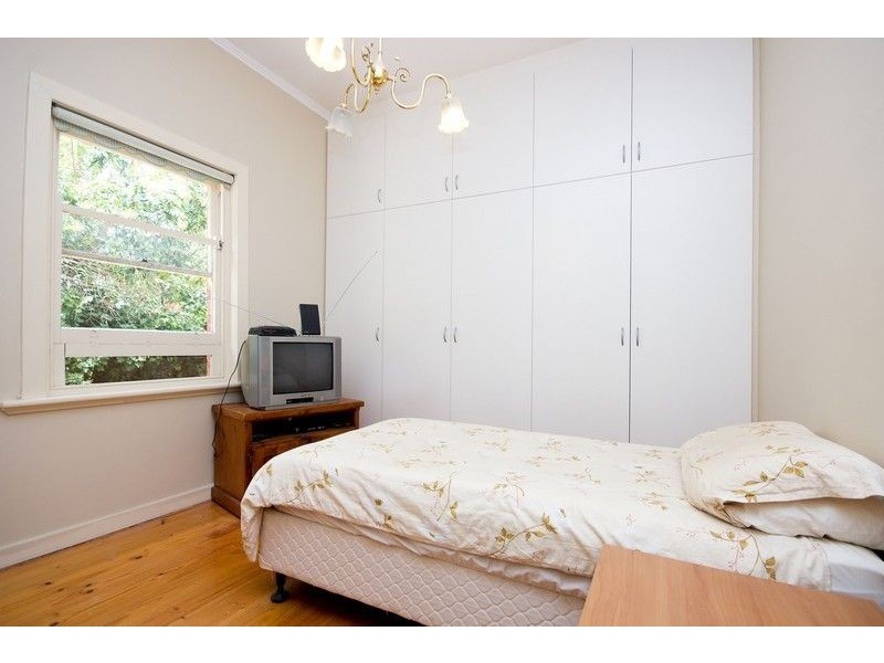 31 Balham Avenue, Kingswood SA 5062