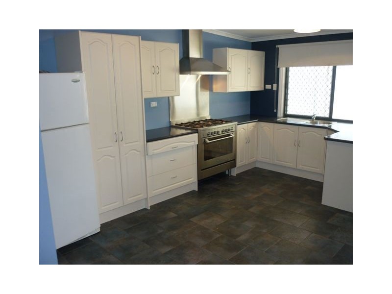 4 Ernest Street, Taperoo SA 5017