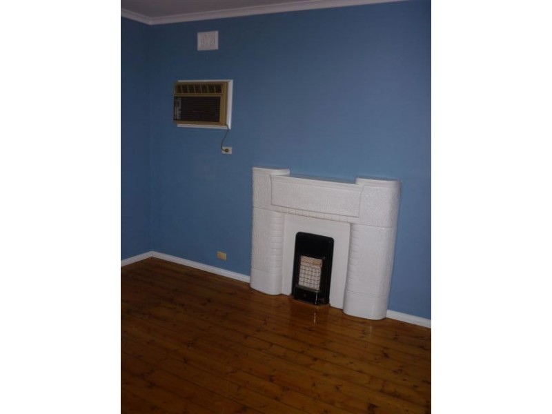 4 Ernest Street, Taperoo SA 5017