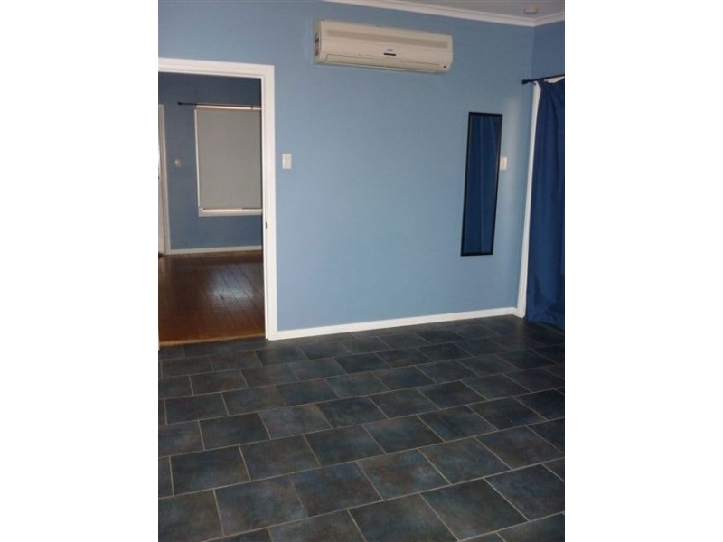 4 Ernest Street, Taperoo SA 5017