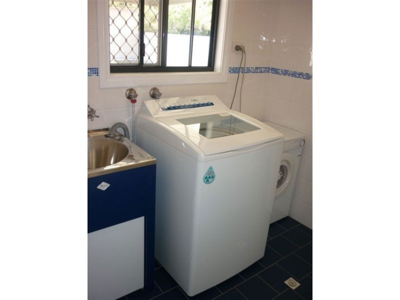 4 Ernest Street, Taperoo SA 5017