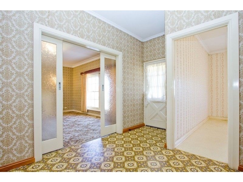 13 Almond Grove, Glandore SA 5037