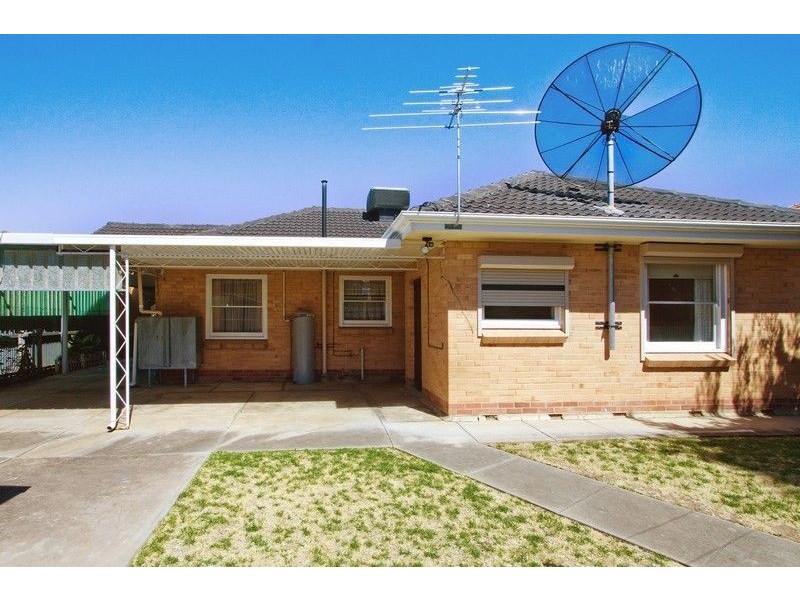 13 Almond Grove, Glandore SA 5037