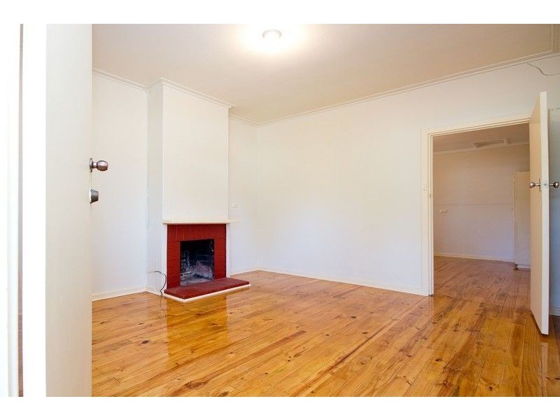 48 Sampson Road, Elizabeth Grove SA 5112