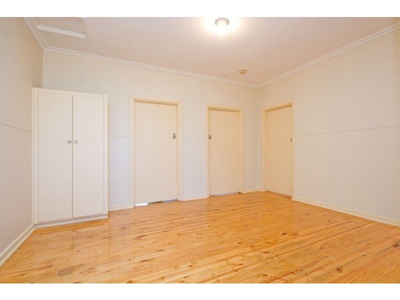 48 Sampson Road, Elizabeth Grove SA 5112