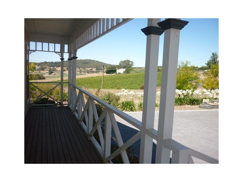 6 Smokeshill Road, Summertown SA 5141