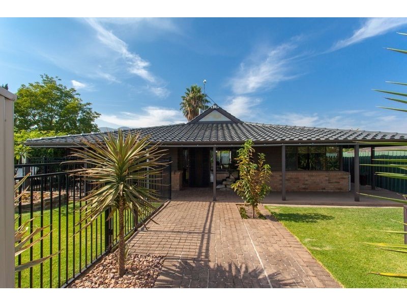 32 Carolyn Grove, Athelstone SA 5076