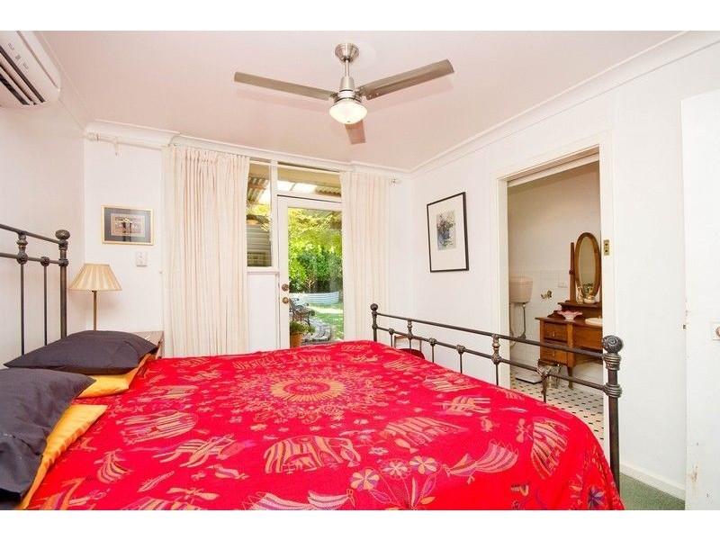 4 Baroota Avenue, Rostrevor SA 5073