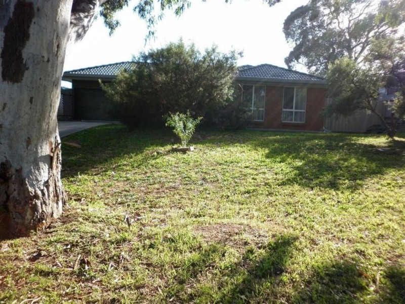 115 Bains Rd, Morphett Vale SA 5162
