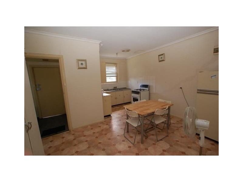 17 Minkie Street, Mitchell Park SA 5043