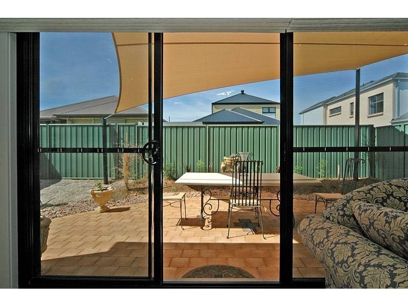 20 Shoalhaven Circuit, Mawson Lakes SA 5095