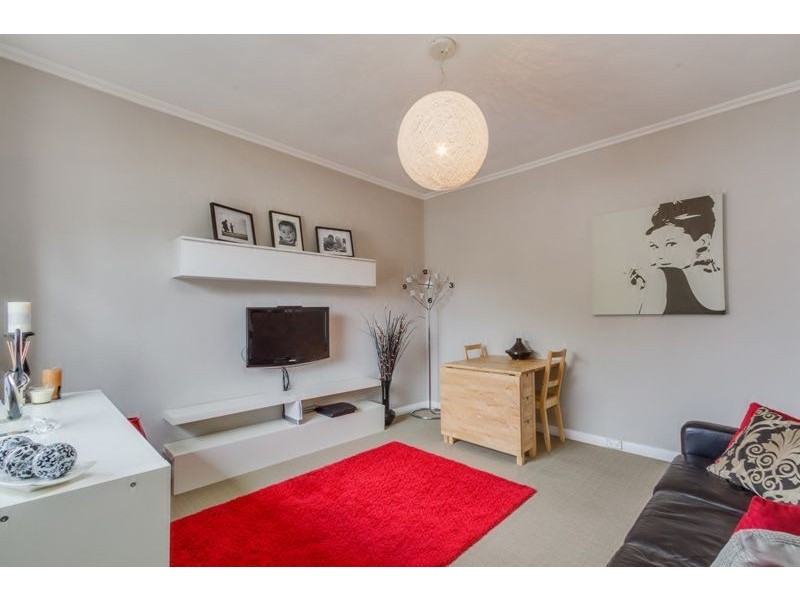 22 Almond Grove, Glandore SA 5037