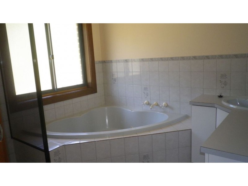 1 Gamay Court, Magill SA 5072